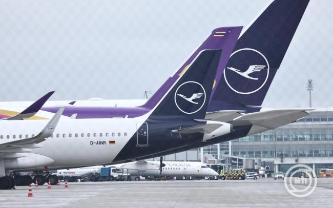 Budapesti repülőjáratokat is töröltek a Lufthansa-dolgozók sztrájkja miatt