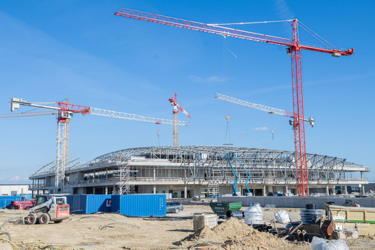 Így készül az Alba Aréna: látható, ahogyan formát ölt a csarnok