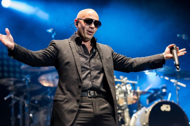 Magyarországra jön koncertezni a Grammy-díjas Pitbull