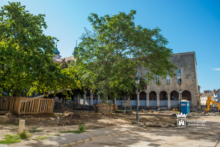 Hétfőtől változik a forgalmi rend a Belvárosban a Bartók tér felújítása miatt