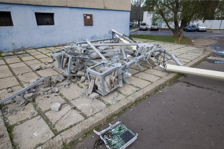 Csaknem hétszáz fogyasztónál szünetel az áramszolgáltatás Tolnában